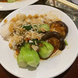 233. Black Mushroom with Baby Bok Choy