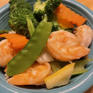 Steamed Vegetables and Shrimp