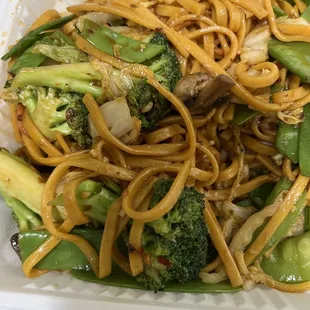 Vegetable Lo Mein with added pea pods.