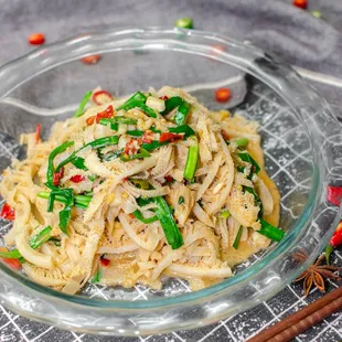 plate of noodles and vegetables