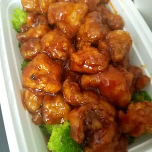 General Tso&apos;s chicken