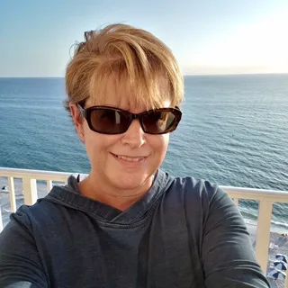 Jeanelle H.