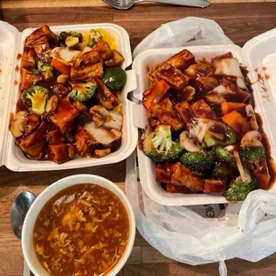 Hunan tofu and tofu LoMein with a small hot sour soup.