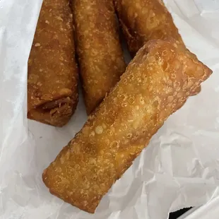 Spring rolls that came with each meal