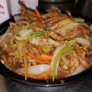 Beef Chow Mein. Contains fresh beef, celery, onions, bok choi, with brown sauce.

Simply delicious, cooked fresh in our open kitchen.