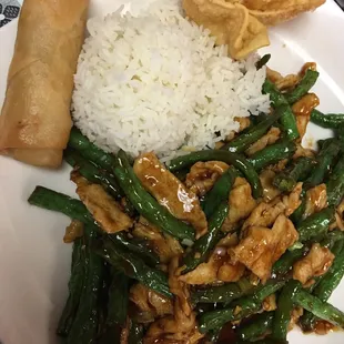 Chicken and green bean special dinner. In clouded Spring roll and Crab Rangoon, steamed rice