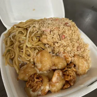 Honey Walnut shrimp combo plate