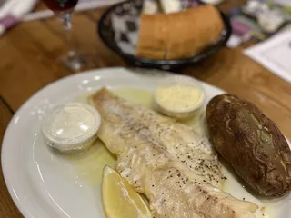 Cousin Basils Restaurant & Bar