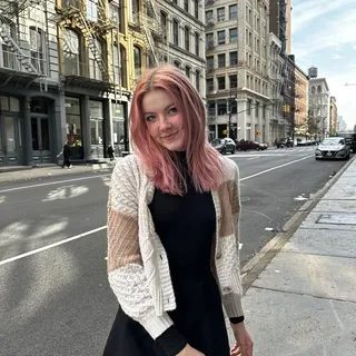 Emma B.