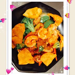 Subgum Wonton （ Jumbo Shrimp，Chicken，beef，roast pork w. mix veg in brown sauce &amp; 6 fried wonton）