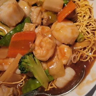 Seafood Pan-Fried Noodles