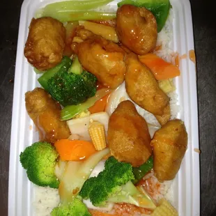 Sweet and Sour Chicken w/steamed vegetables!