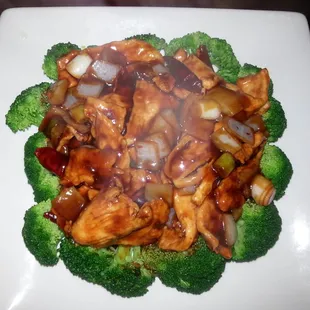 Kung Pao Chicken on a bed of Broccoli