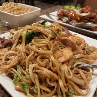Lo Mein