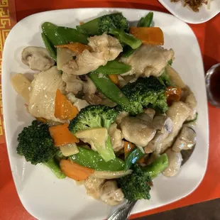Moo Goo Gai Pan