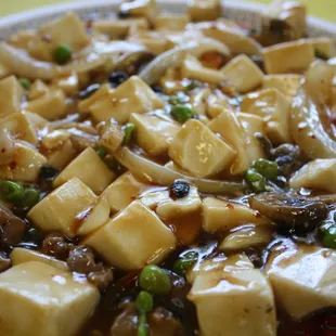 tofu and vegetables on a plate