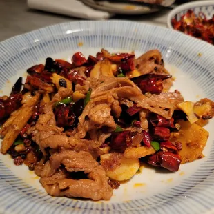 Shredded beef and lotus root