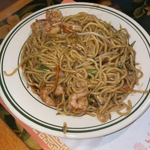 Shrimp lo mein