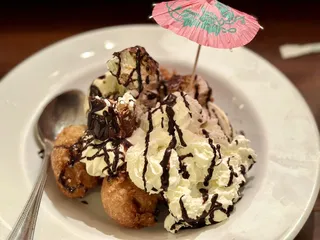 Tee Nee Thai Cuisine