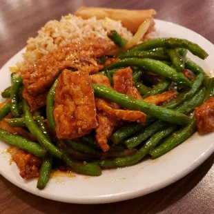 String Beans with Tofu and fried rice (spring roll included)