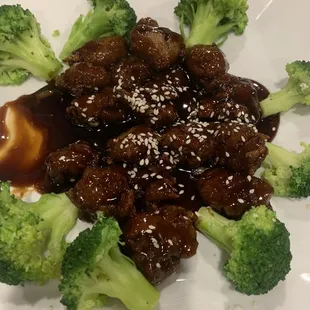 VD4. Vegetarian Sesame Chicken (Vegan)