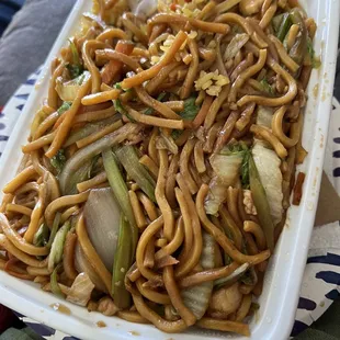 Chicken Lomein