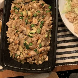 25. Chicken with Lettuce Wraps