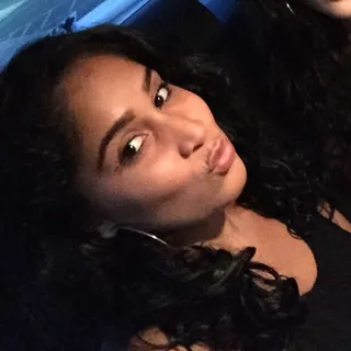 Mandi M.