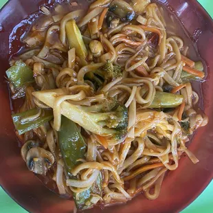 Vegetable Szechuan noodles
