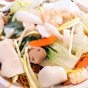 ramen and noodles, noodles, noodle dish, noodle soup, food, ramen