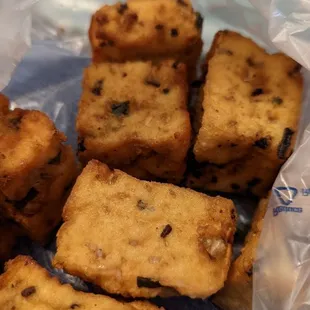 I love the mushroom onion tofu here