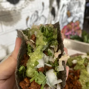Chori-Pollo taco