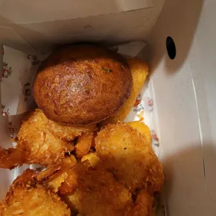 So called crabcake, coconut shrimp and fried clams