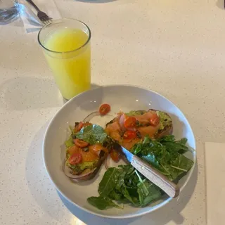 Smoked Salmon Avocado Toast