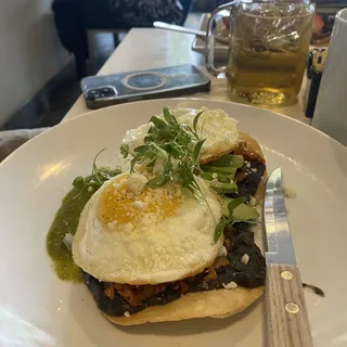 Ranch Egg with Spicy Pork