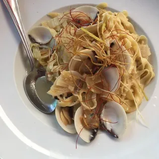 White Kimchi Clam Pasta