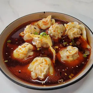 Wonton in chili oil