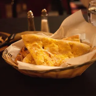 Garlic naan