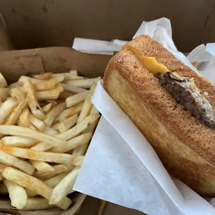 Patty Melt with Grilled Onion and Fries