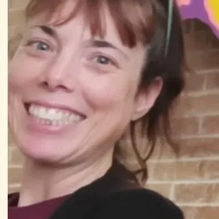 Kim B.