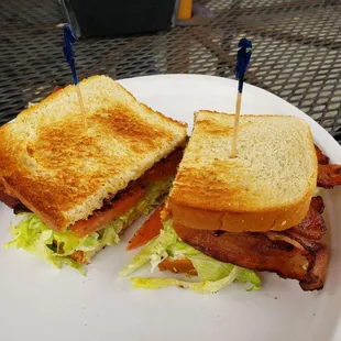 BLT