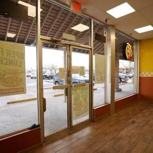 HOME OF THE ORIGINAL FLAVORED CRUST PIZZA