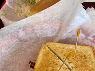 Sandston Bistro & Shakes