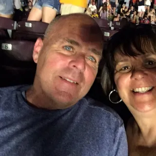 Deb S.