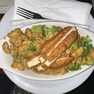 Vegan Chicken and Broccoli Mac