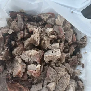 1lbs pull pork even my local Chinese place 1lbs is more than this