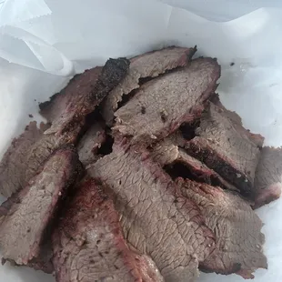 1lbs brisket I don't think so, more like 1/2 lbs &amp; I paid for a pound, dry, tough, worse ever
