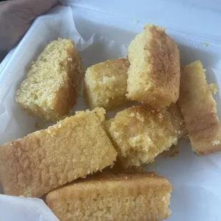 $16 family size cornbread no buenos