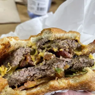Texas Cheeseburger