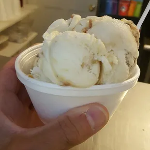 This is a small! Perry's praline pecan